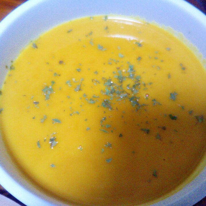 かぼちゃペーストのアーモンドミルクスープ